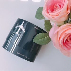 United Boeing 747 Collectable Tin